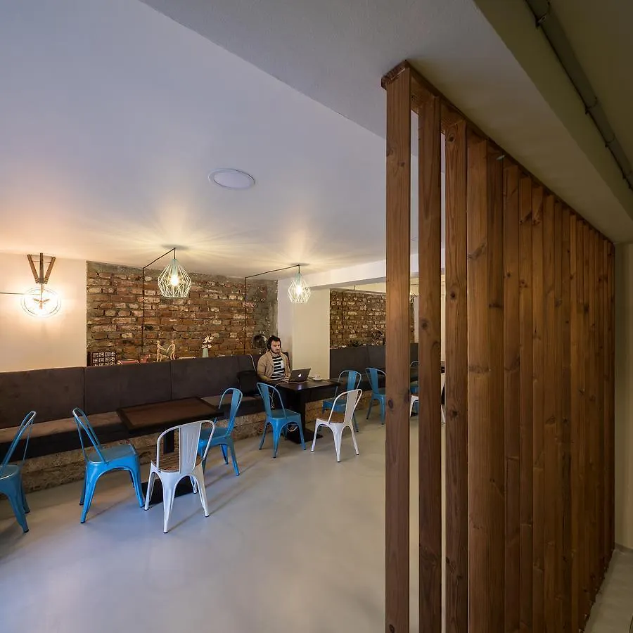 Omega House Hotel Bukareszt